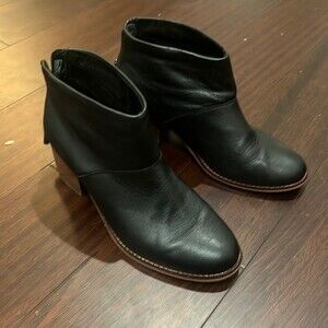 TOMS Black Leather Boots - Brown Heel, Women's Size 7.5, Zipper Back w/ Tassel